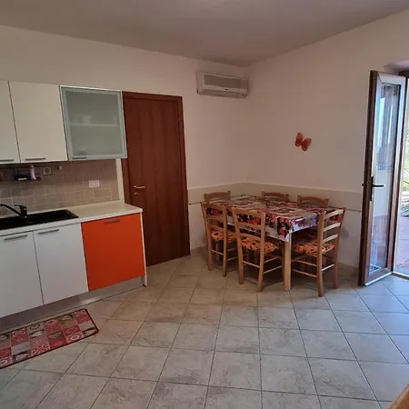 Sweet Apartment